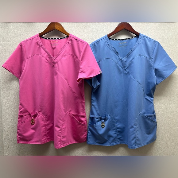 Women's Pink and Blue V-Neck HeartSoul Tops - Picture 1 of 4